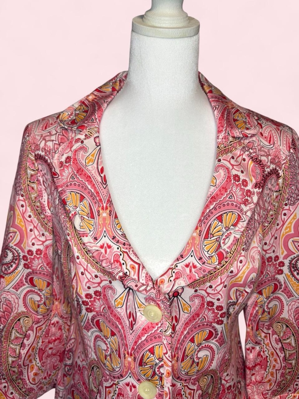 Pink Paisley Button-Front Cropped Jacket - Picture 3 of 7